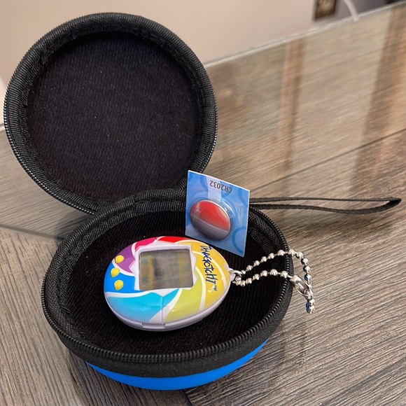 Tamagotchi 2017 Rainbow Candy Swirl Ice Cream Milk & Cookies Case Spare Battery - Picture 8 of 16